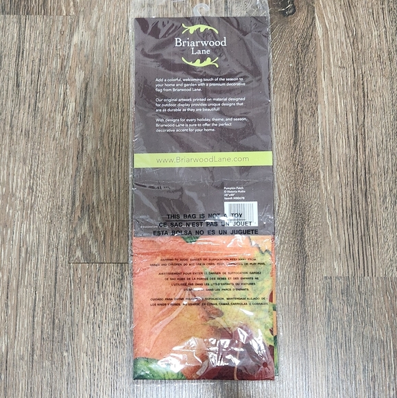 2 House Flags 28" x 40" - Picture 9 of 10